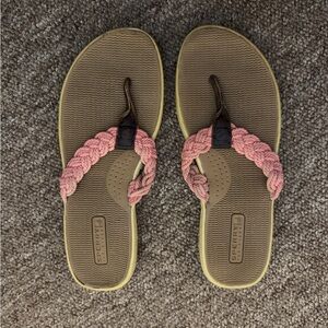 Sperry Coral braided Sandal Flip Flops size 6.5